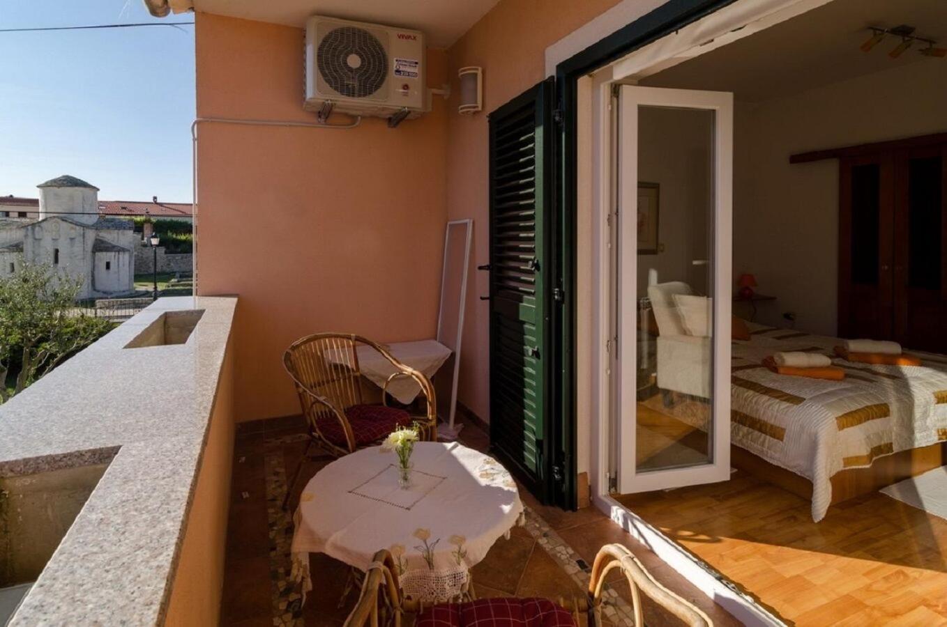 Holiday Home Old Town - Great Location Nin Extérieur photo