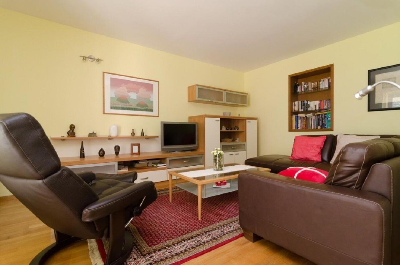 Holiday Home Old Town - Great Location Nin Extérieur photo