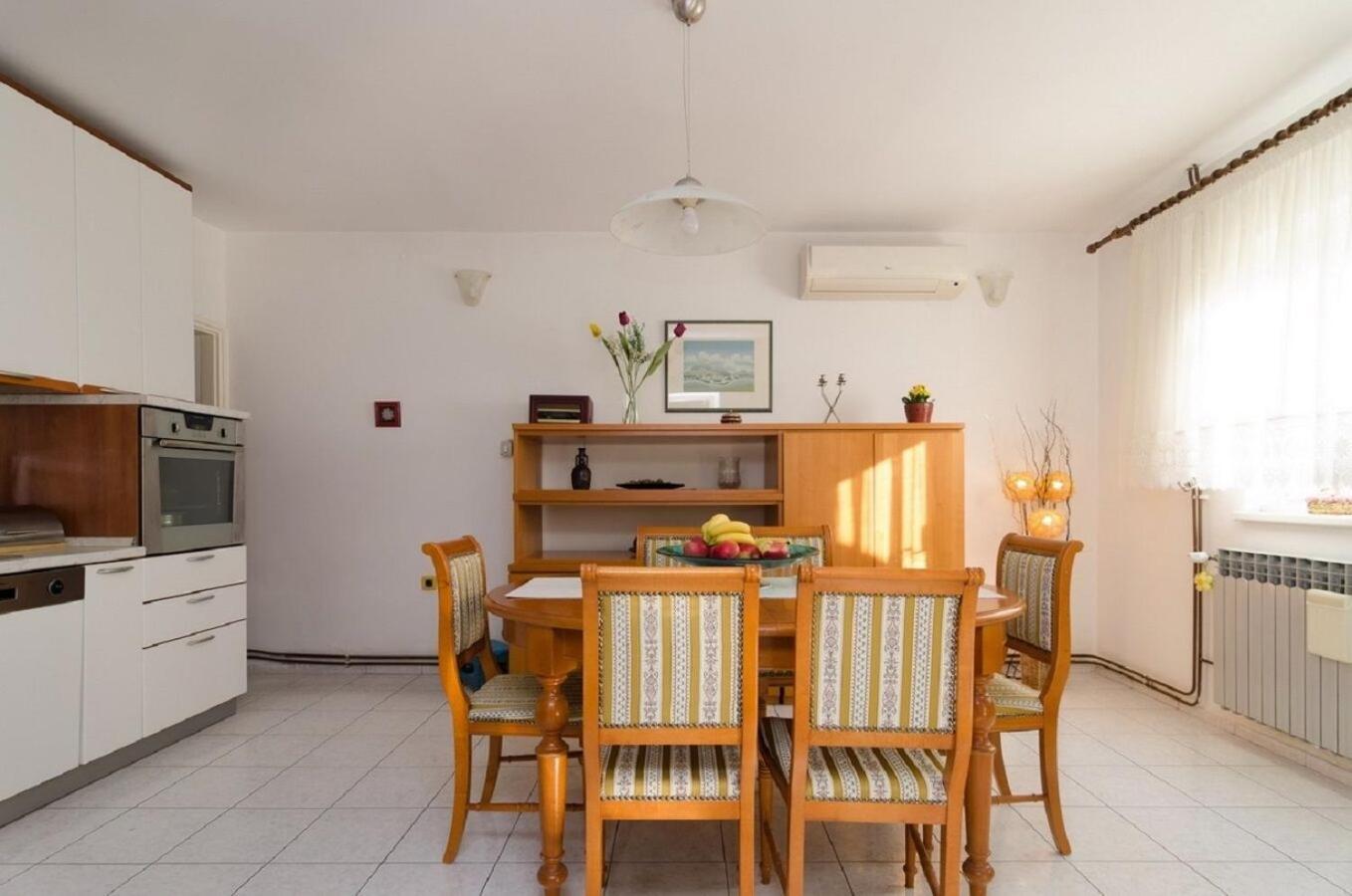 Holiday Home Old Town - Great Location Nin Extérieur photo